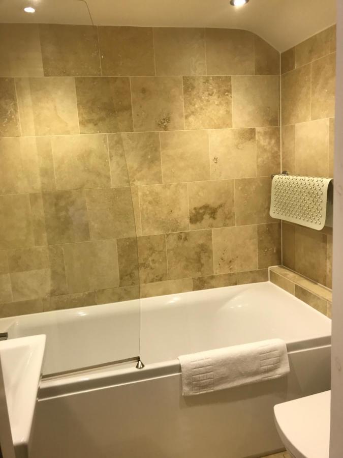 ホテル The White Swan Scotter エクステリア 写真